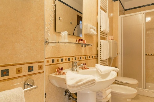 Palazzo Guardi image 3